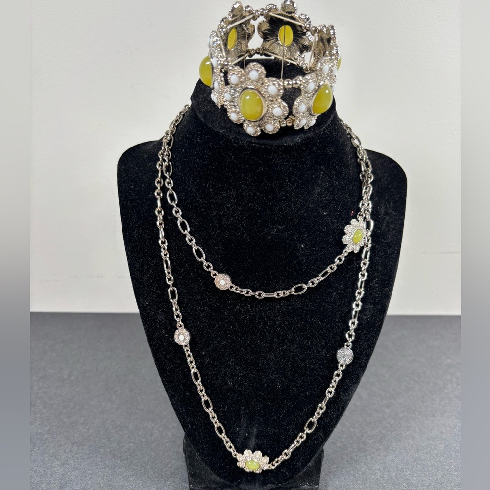 Ann Taylor Long Silver Necklace w/ Matching Bracelet Rhinestone & Green Stone